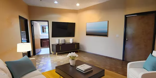 Camarillo, CA 93012,4045 Via Pescador #C