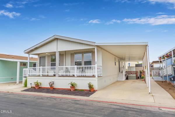 94 Camino Algarve #94, Camarillo, CA 93012