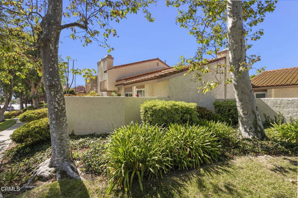 Thousand Oaks, CA 91362,2036 Birchdale CT