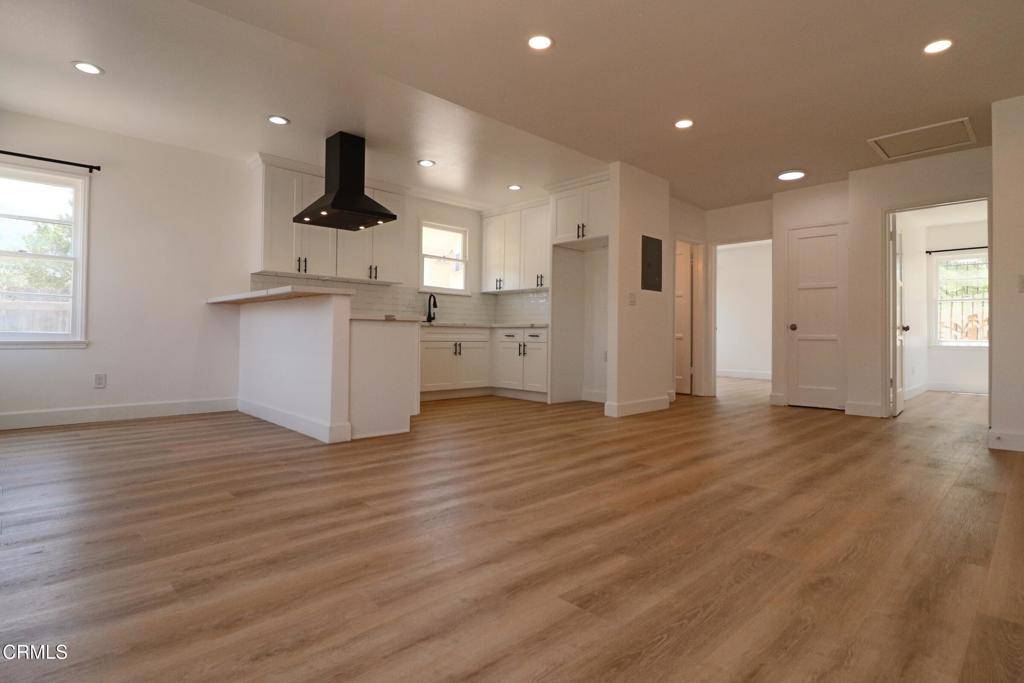 Santa Paula, CA 93060,234 S 12th ST S #1/2