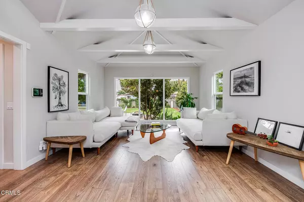 238 W Center ST, Ventura, CA 93001