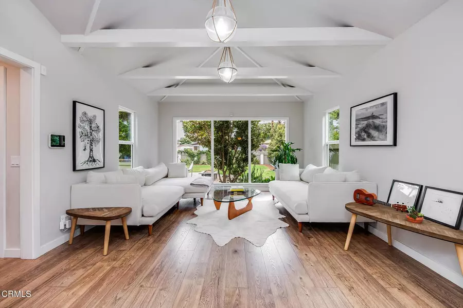 238 W Center ST, Ventura, CA 93001