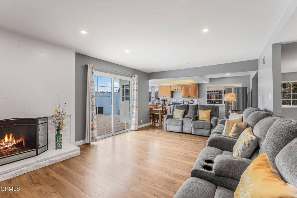 Oxnard, CA 93035,1215 Lawrence WAY