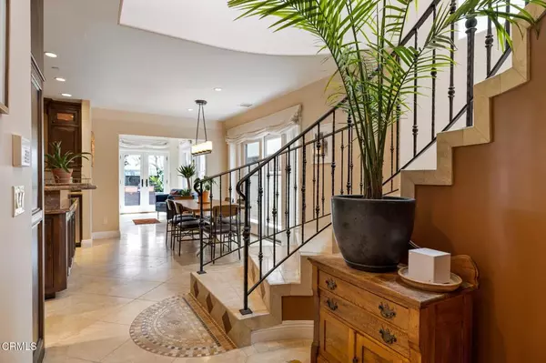 Ventura, CA 93001,1206 Sagamore LN