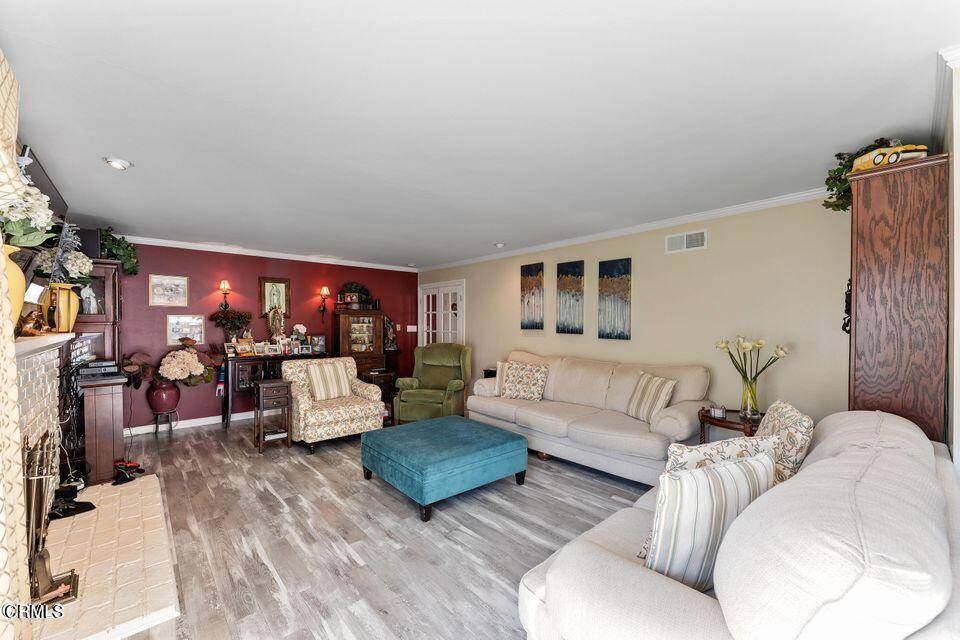 Oxnard, CA 93030,550 Lawnwood WAY