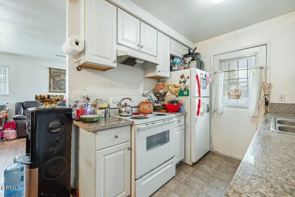 Port Hueneme, CA 93041,656 W Hemlock ST