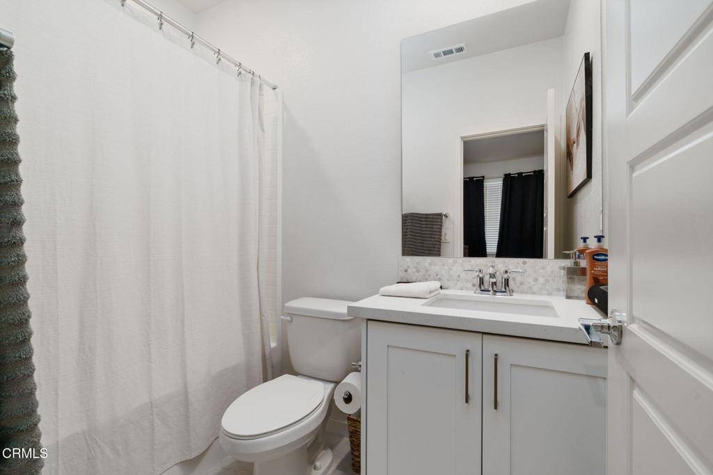 Oxnard, CA 93036,751 Winchester DR