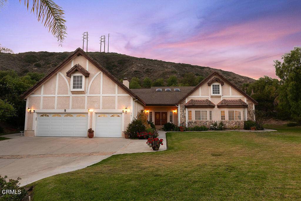 2981 Yucca DR, Camarillo, CA 93012