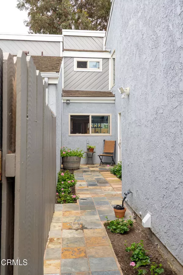 Port Hueneme, CA 93041,468 Rockman WAY