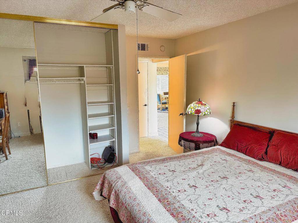 Camarillo, CA 93012,40019 Village 40
