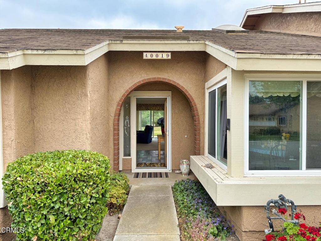 Camarillo, CA 93012,40019 Village 40