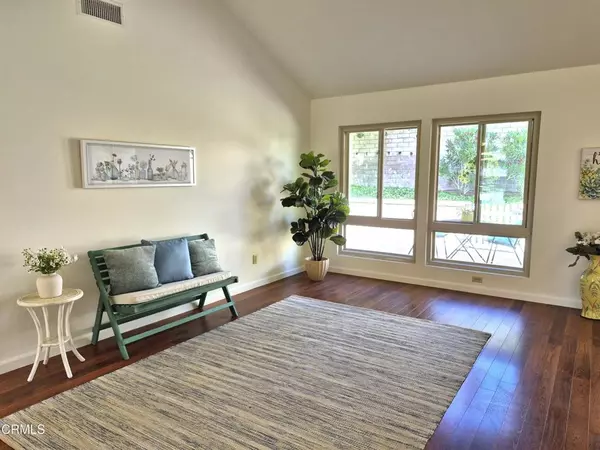 Camarillo, CA 93012,15418 Village 15