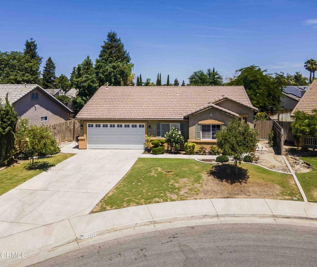 4810 Bluestone DR, Bakersfield, CA 93311