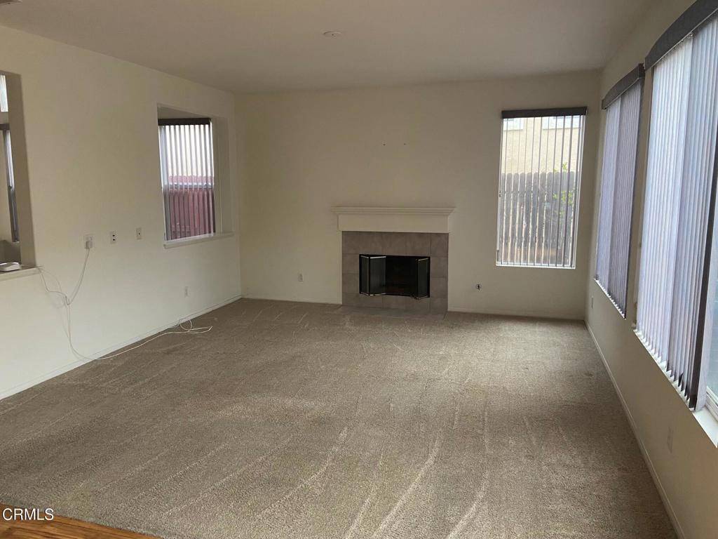 Camarillo, CA 93012,4828 Calle Brisa
