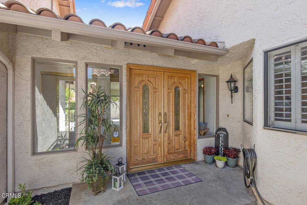 Thousand Oaks, CA 91362,4062 Bridgewood LN