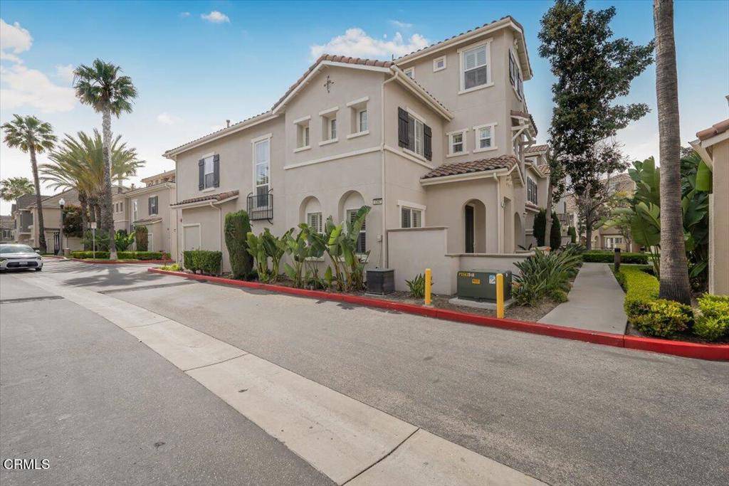 3347 Rockhampton DR, Camarillo, CA 93012