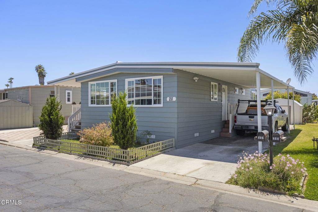 211 Pacifica DR #Spc #92, Oxnard, CA 93033