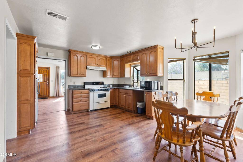 Santa Paula, CA 93060,236 S 11th ST