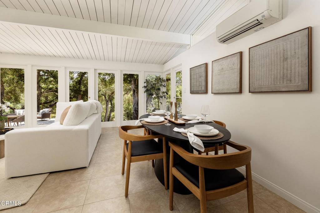 Montecito, CA 93108,1067 E E Mountain DR