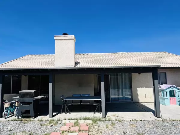 Victorville, CA 92394,15711 Garnet