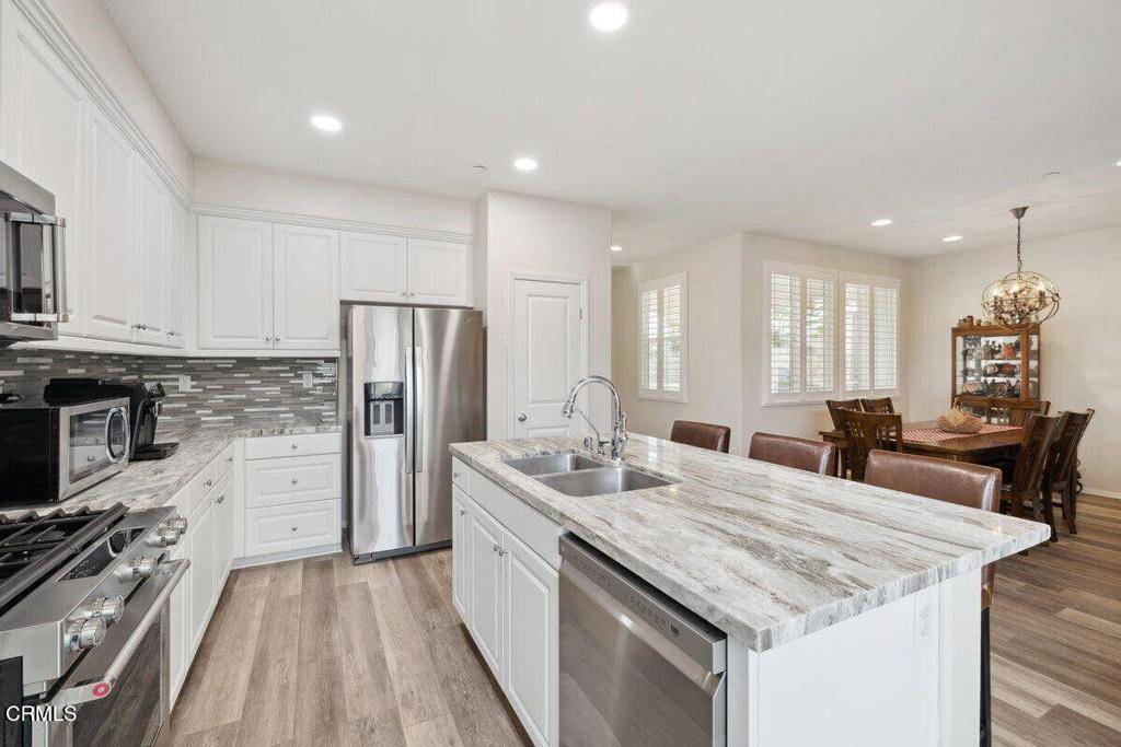 Oxnard, CA 93036,3544 Albion DR