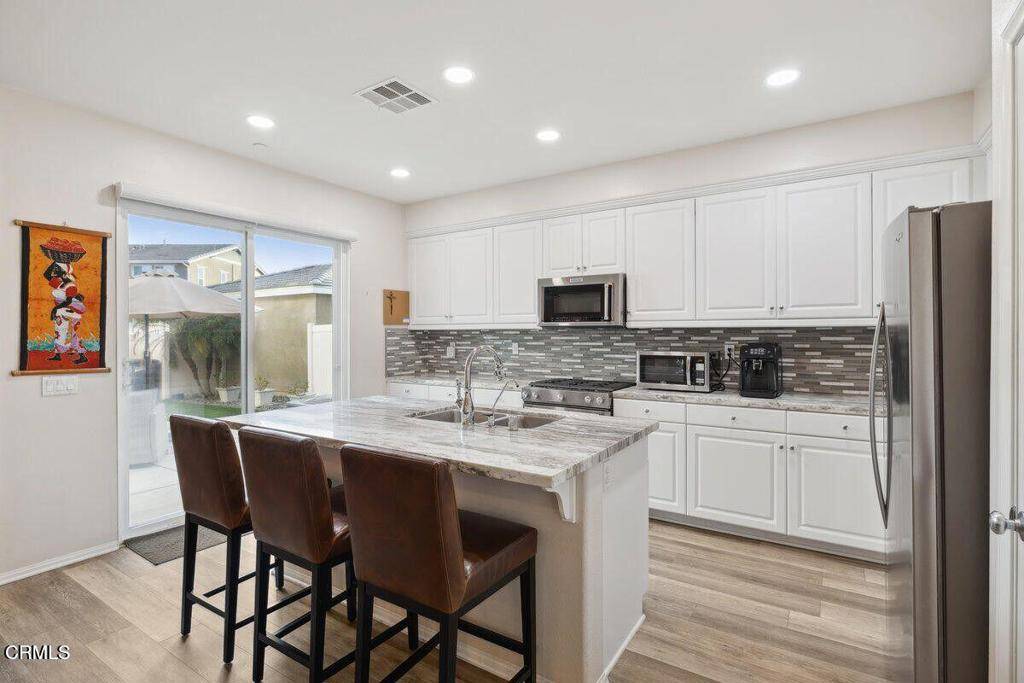 Oxnard, CA 93036,3544 Albion DR