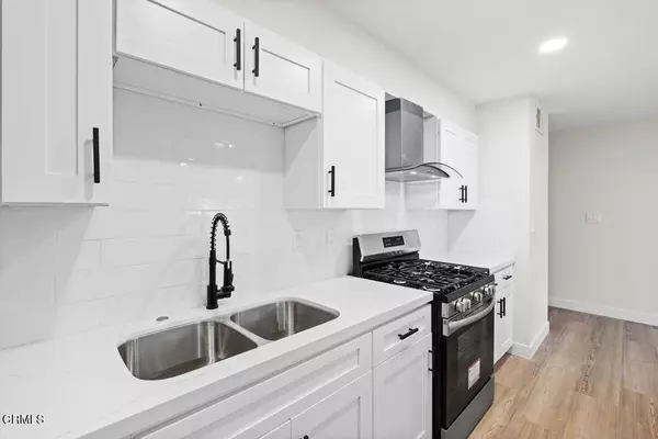 Port Hueneme, CA 93041,566 Ebbtide CIR