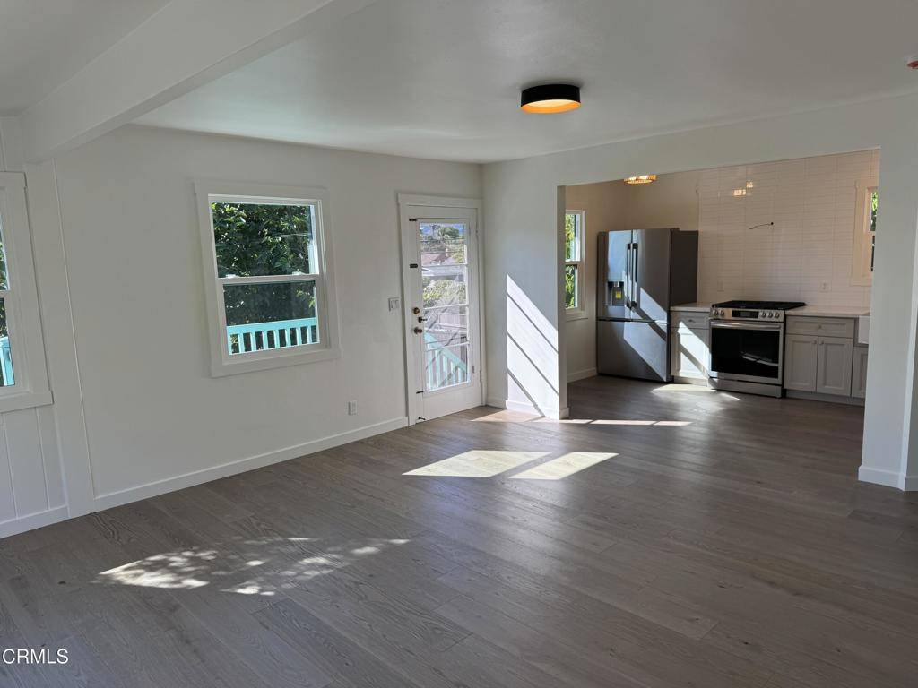 Santa Barbara, CA 93101,923 W Micheltorena ST