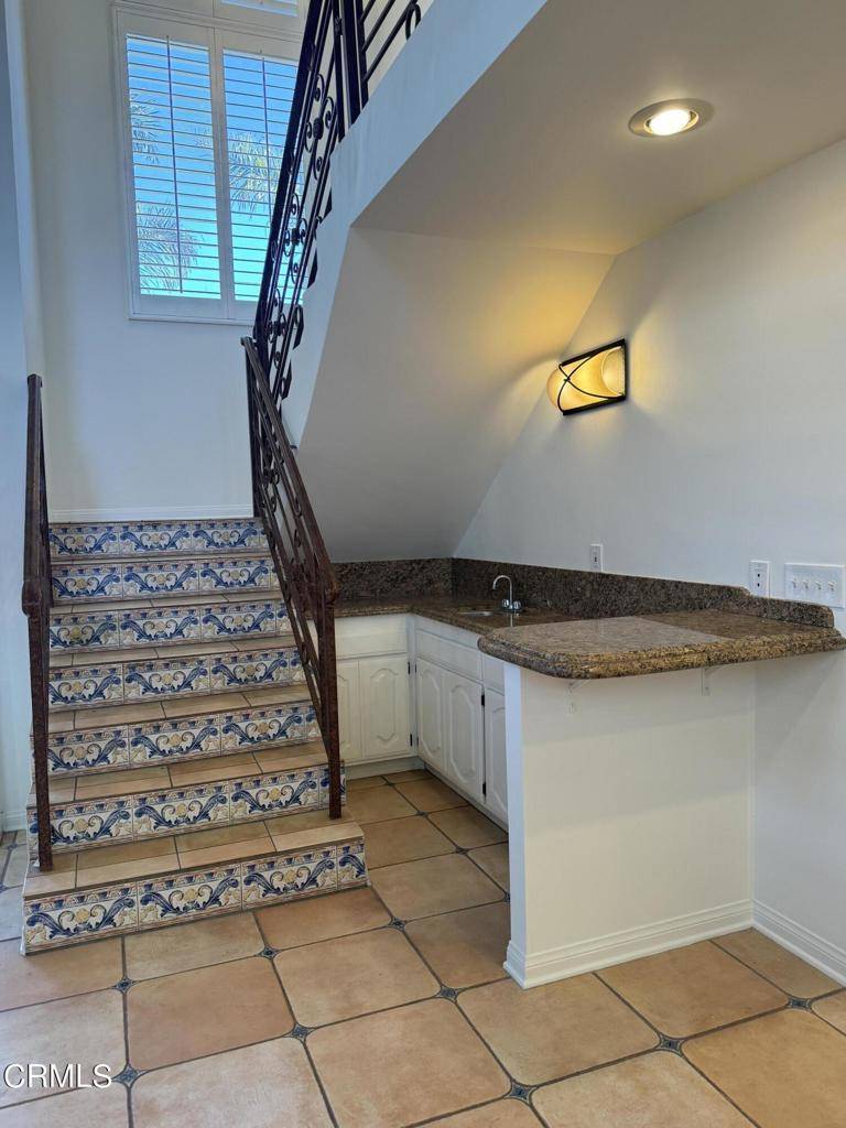 Oxnard, CA 93035,5249 Surfrider WAY