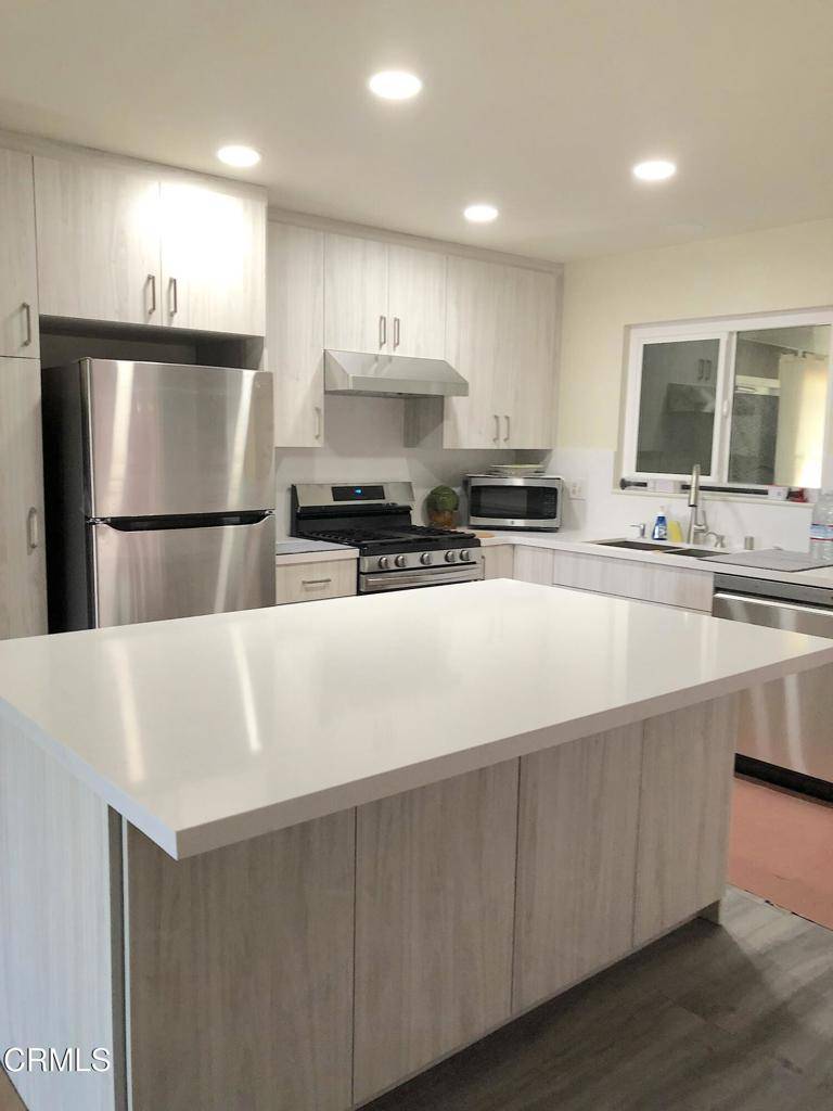 Oxnard, CA 93035,1730 W Hemlock ST