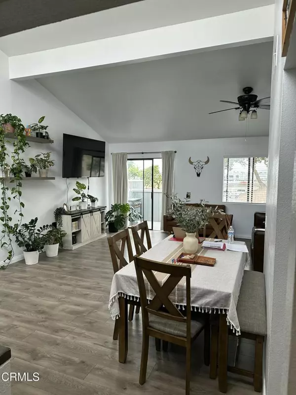 Oxnard, CA 93033,5246 Longfellow WAY