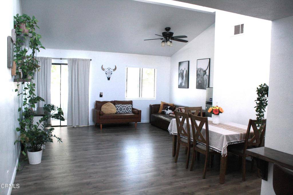 Oxnard, CA 93033,5246 Longfellow WAY