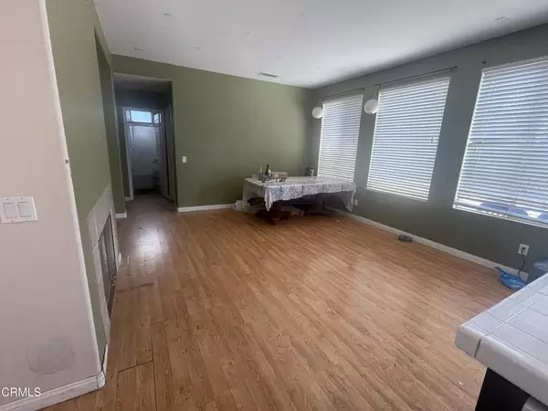 Fillmore, CA 93015,863 Santa Fe ST
