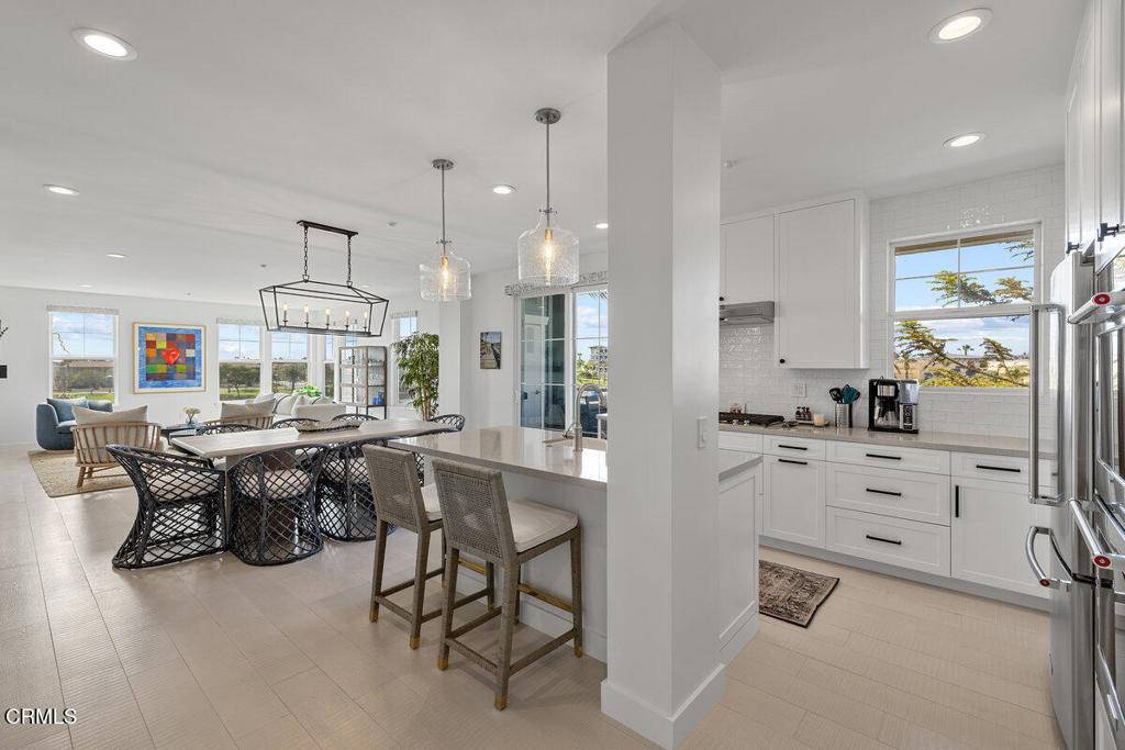 Oxnard, CA 93035,1437 Windshore WAY