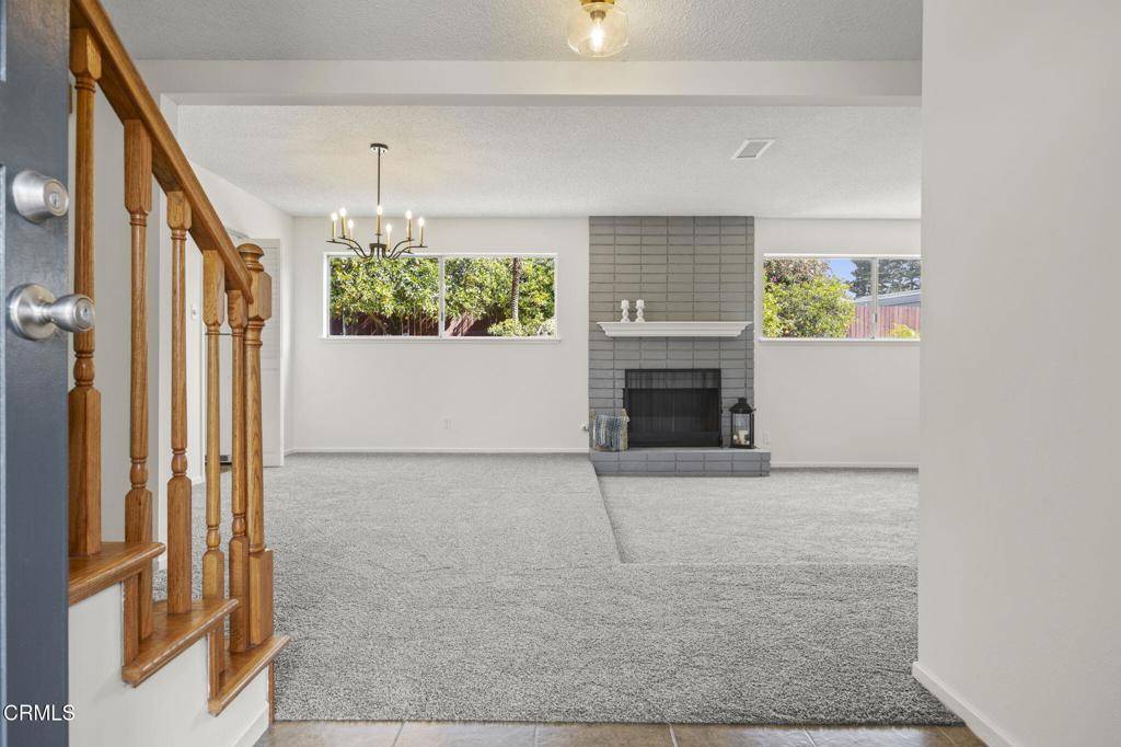 Ventura, CA 93004,8699 Roswell ST