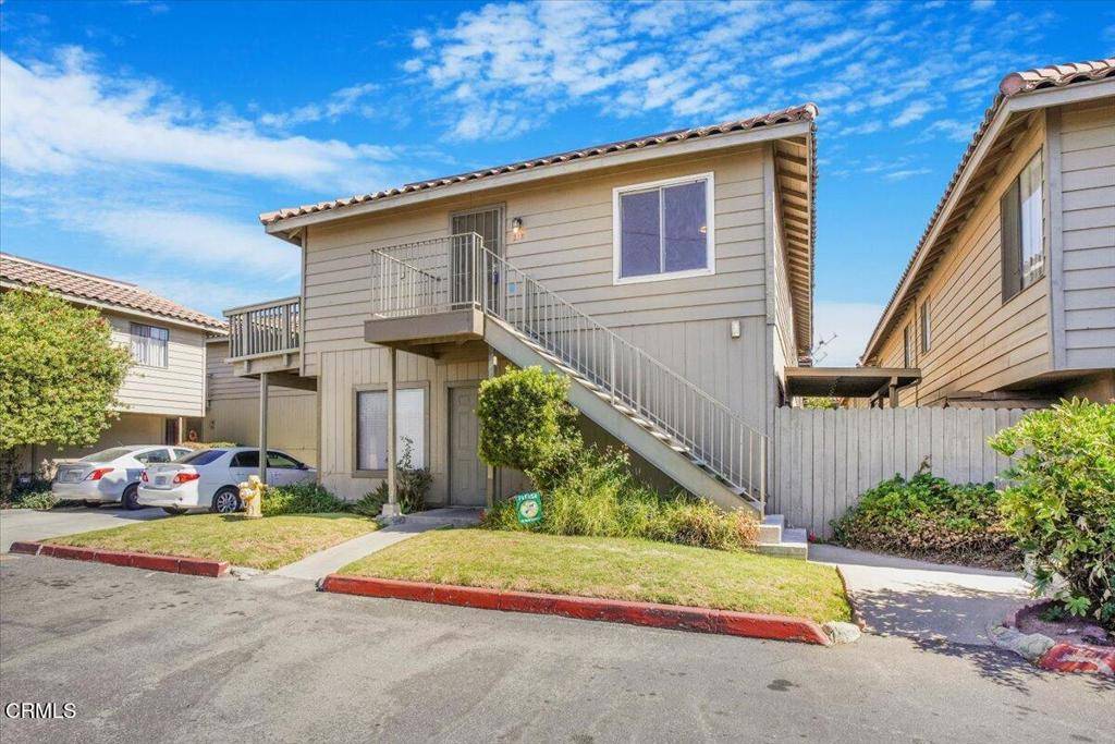 Santa Paula, CA 93060,218 S Steckel Dr DR