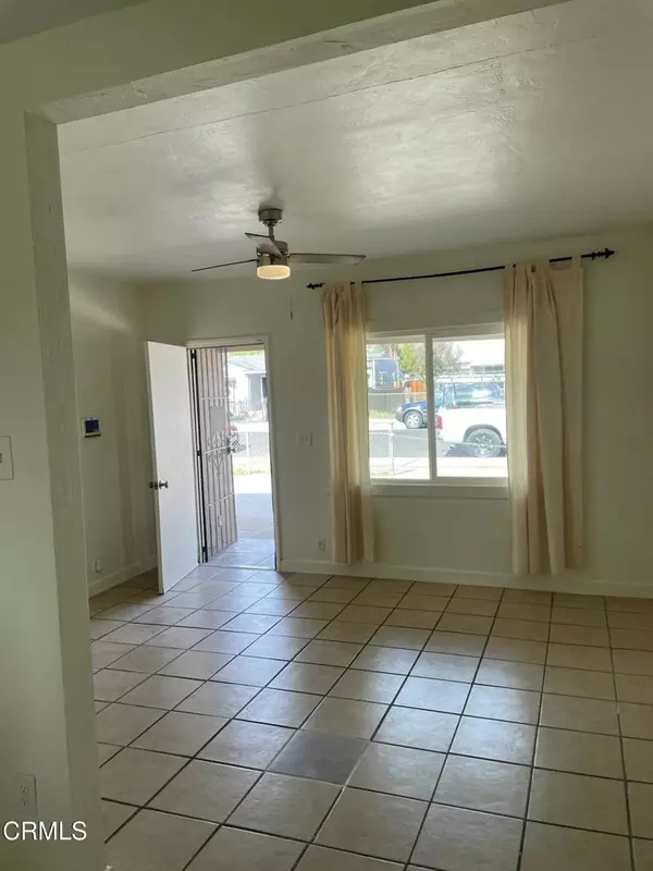 Bakersfield, CA 93308,703 Woodrow AVE