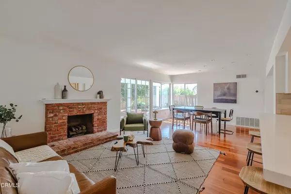 3872 Aztec CT, Simi Valley, CA 93063