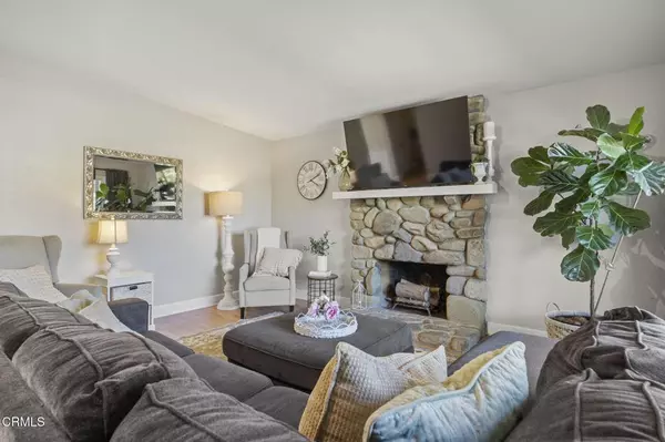 Ventura, CA 93003,2337 Woodpecker AVE