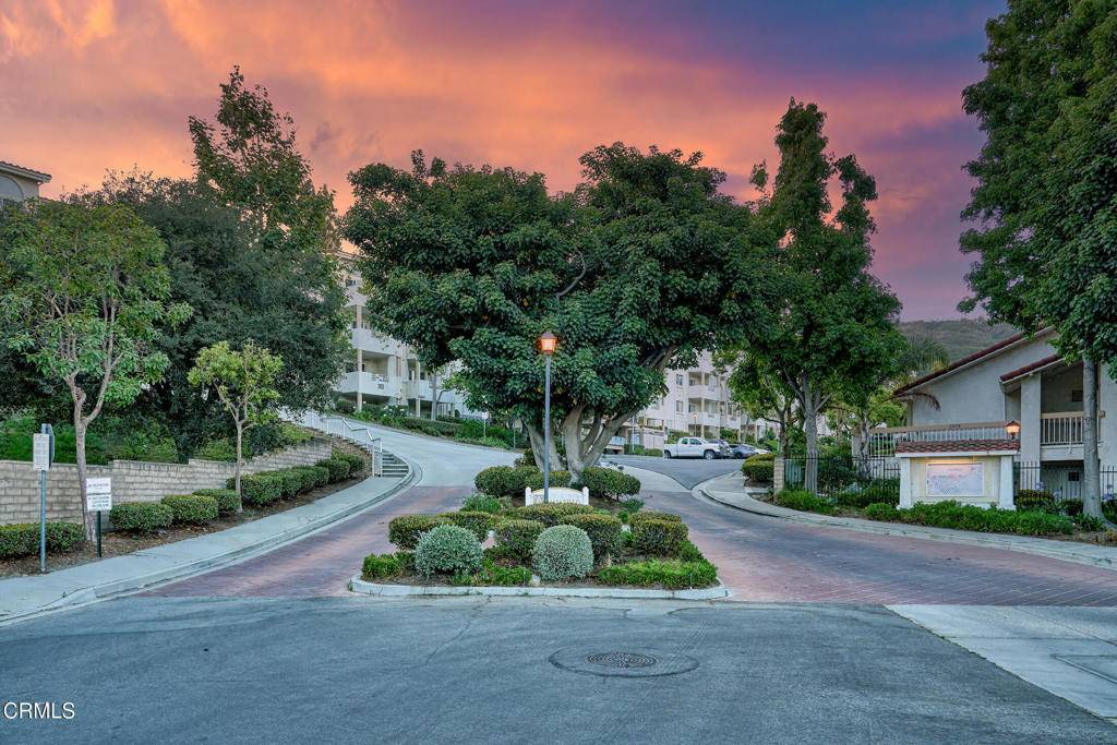 2913 Antonio DR #108, Camarillo, CA 93010