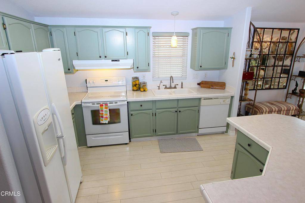 Ventura, CA 93001,1215 Anchors Way WAY #44