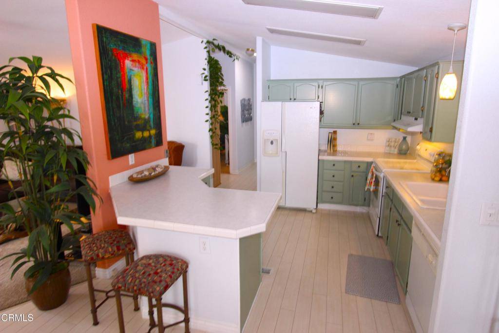 Ventura, CA 93001,1215 Anchors Way WAY #44