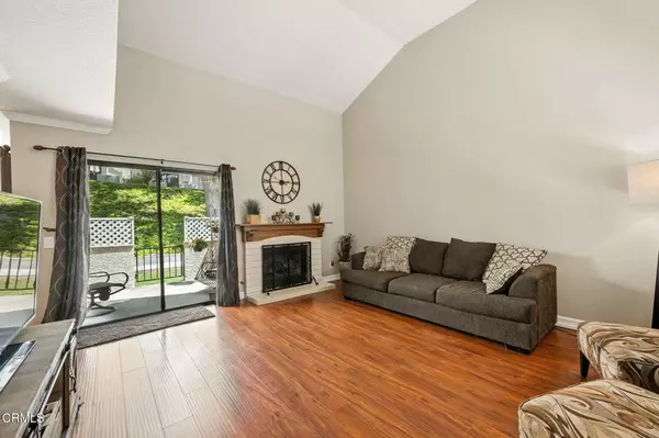 Camarillo, CA 93012,848 Paseo Tosamar