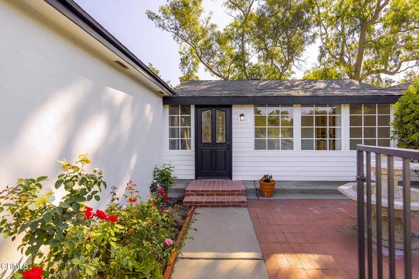 Ojai, CA 93023,212 Foothill RD