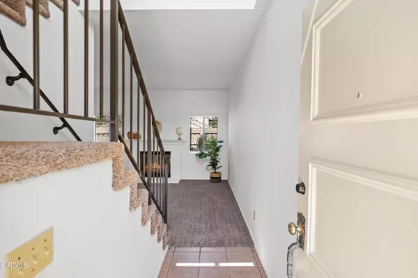 Ventura, CA 93001,2317 Eskimo LN