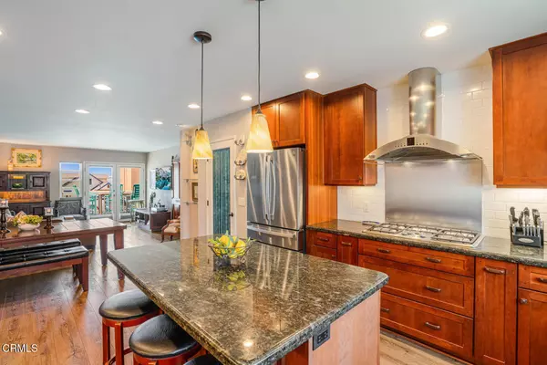 2120 Ocean DR, Oxnard, CA 93035