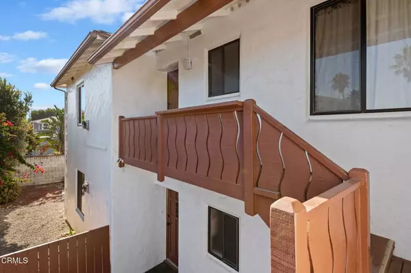 Ventura, CA 93001,934 Sharon LN
