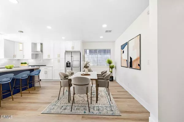 Simi Valley, CA 93063,6015 Peppertree LN