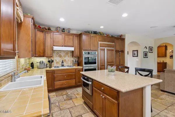 Oxnard, CA 93036,3401 Aviara LN