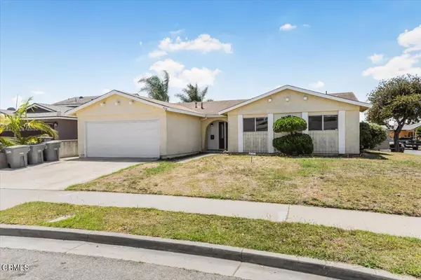 904 Denver PL, Oxnard, CA 93033